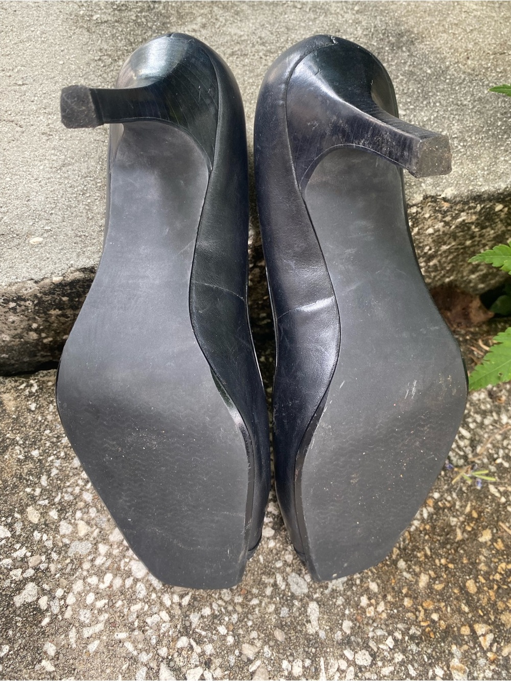 Maripe Black Peep-Toe Leather Heels - Picture 8 of 13